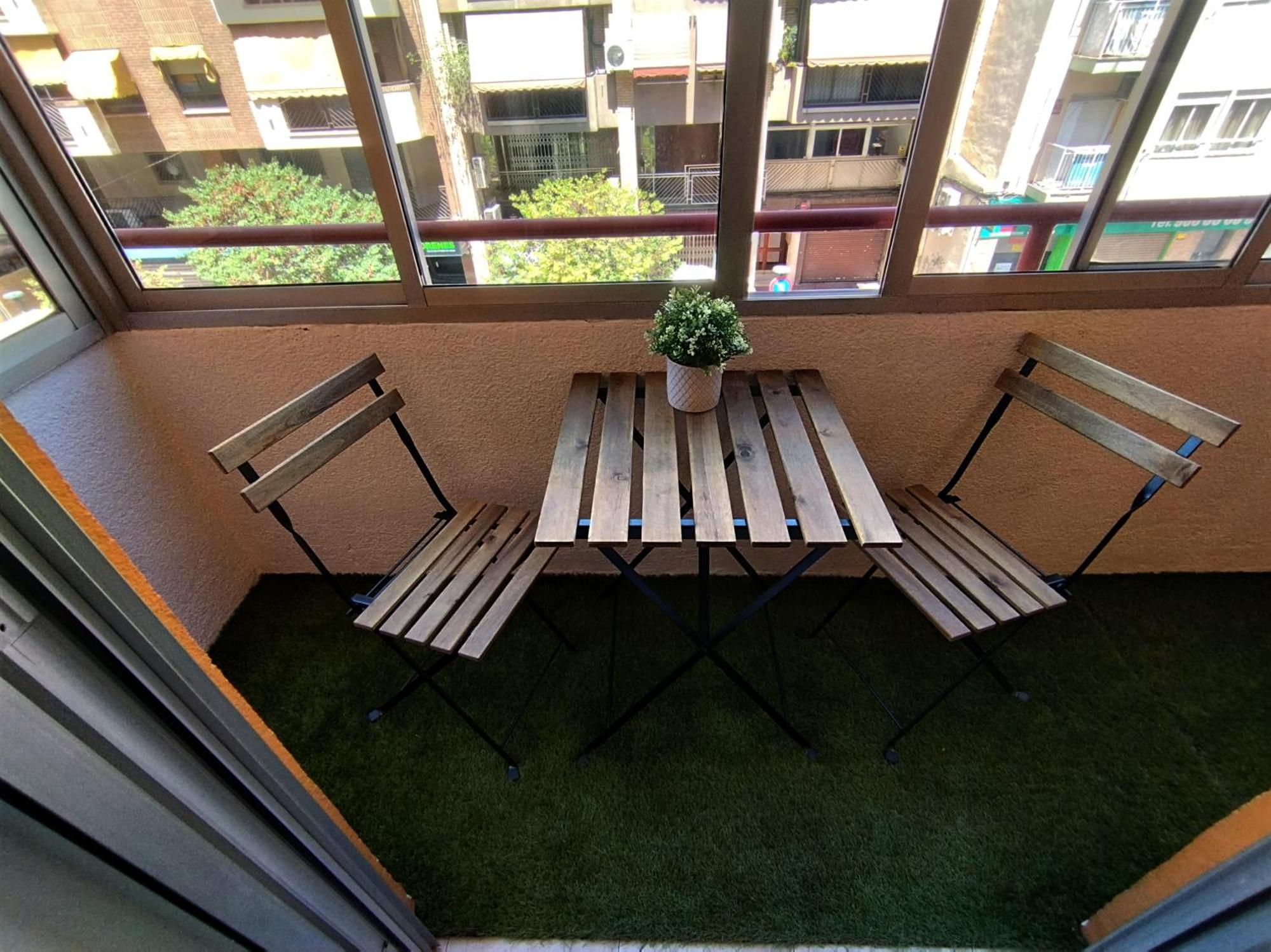 Habitaciones En Apartamento Compartido W Host Аликанте Екстериор снимка